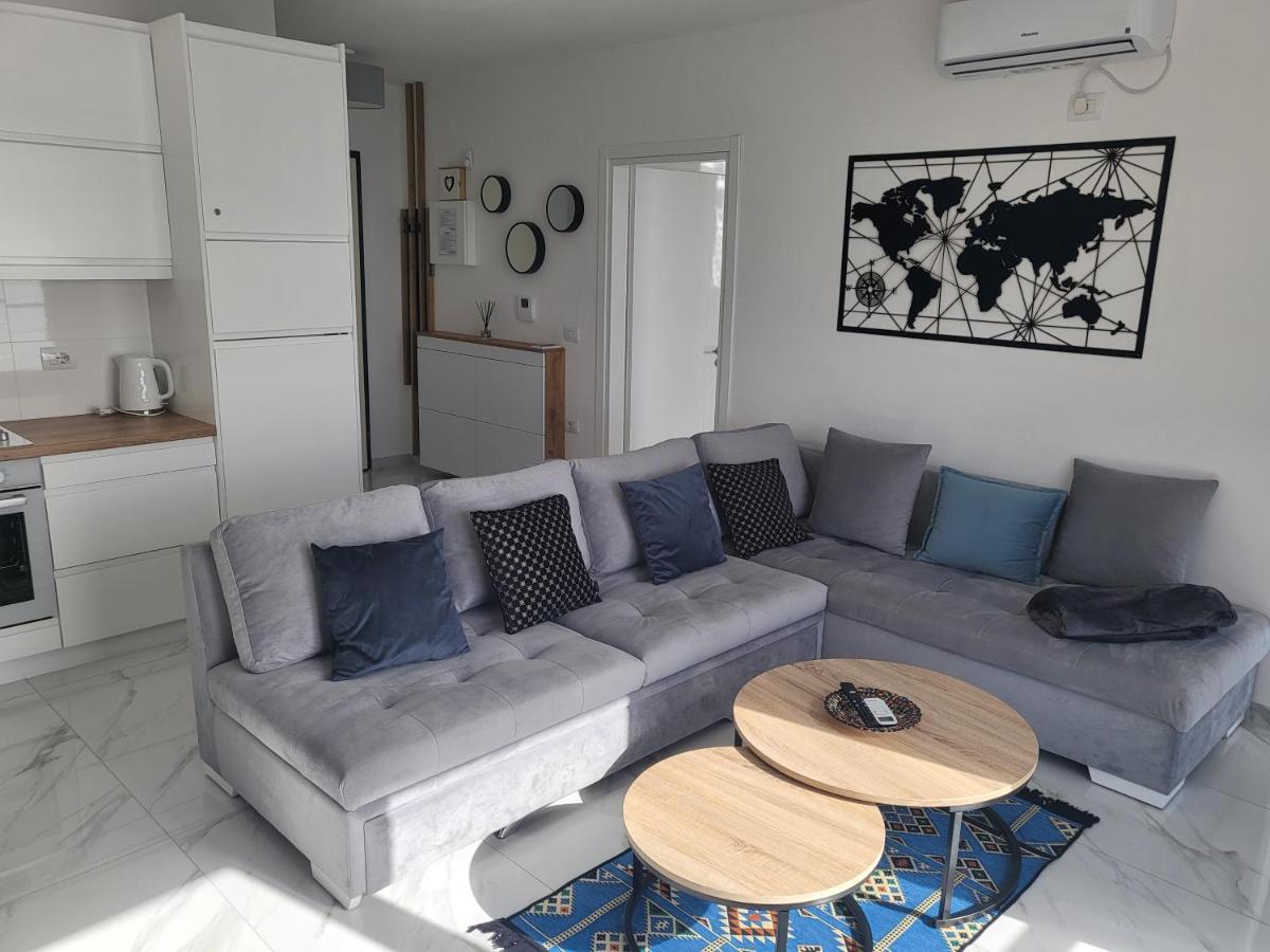 Stella Apartment Sarandë Exterior foto